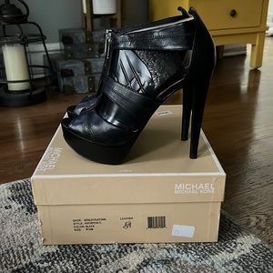Michael Kors Berkley platform Leather Sandals